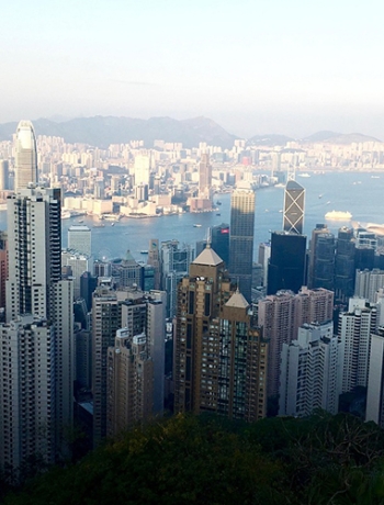 Хонг Конг- мјесто гдје се спаја неспојиво