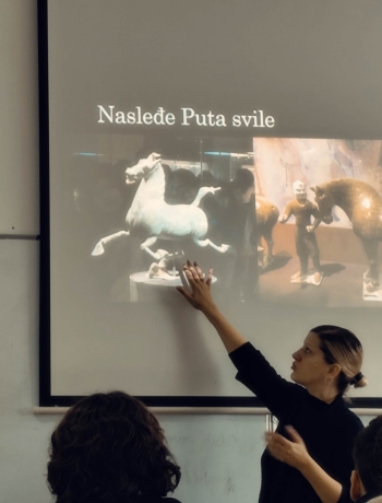 Jelena Gledić Gave a Lecture on the Silk Road as a Place of Contact and Its Cultural Heritage