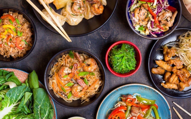 Kineska ishrana kao kulturni kod: istorija, regionalne tradicije i simbolika hrane