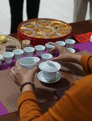 为庆祝中国中秋节举行知识问答比赛